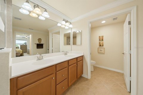 Condo in Venice, Florida, 3 bedrooms № 2238867 - photo 17