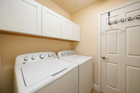 Condo in Venice, Florida, 3 bedrooms № 2238867 - photo 26