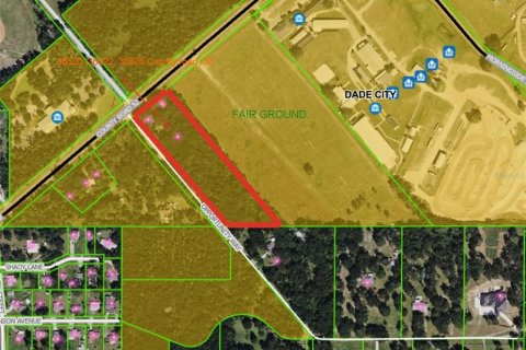 Casa en Dade City, Florida 3 dormitorios, 246.56 m2 № 2127866