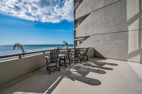 Copropriété à vendre à Clearwater, Floride: 2 chambres, 155.15 m2 № 2225577 - photo 16
