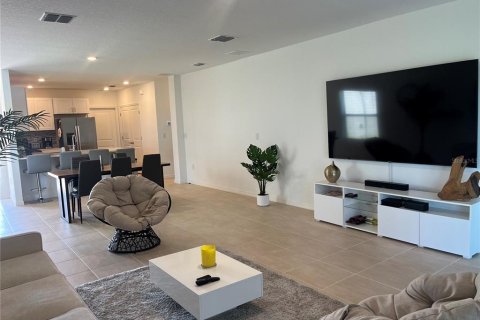 House in Palmetto, Florida 3 bedrooms, 133.04 sq.m. № 1773199 - photo 3