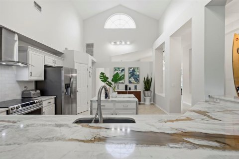 Villa ou maison à vendre à Odessa, Floride: 4 chambres, 238.67 m2 № 2299627 - photo 25