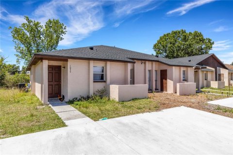 Propiedad comercial en venta en Lakeland, Florida, 4 dormitorios, 211.63 m2 № 2225165 - foto 2