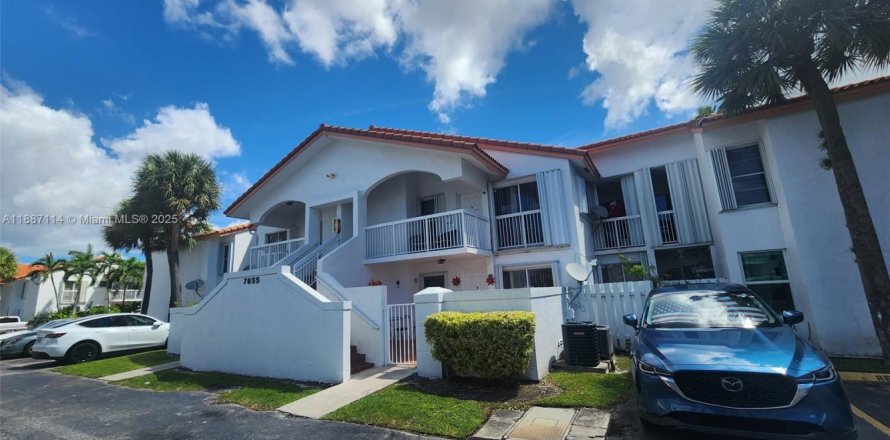 Condo à Miami, Floride, 2 chambres  № 1943829