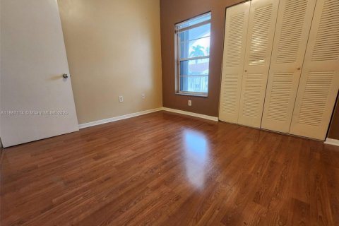 Copropriété à louer à Miami, Floride: 2 chambres, 81.75 m2 № 1943829 - photo 16