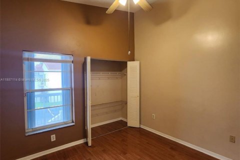 Copropriété à louer à Miami, Floride: 2 chambres, 81.75 m2 № 1943829 - photo 18