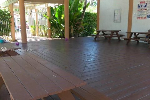 Copropriété à louer à Miami, Floride: 2 chambres, 81.75 m2 № 1943829 - photo 26