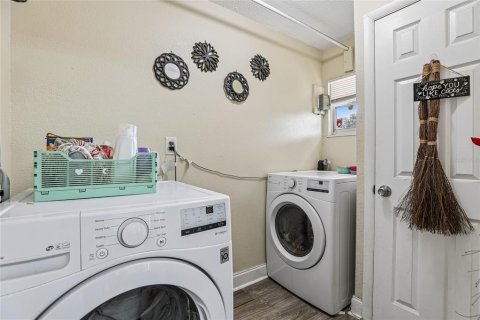 Casa en venta en Lakeland, Florida, 4 dormitorios, 134.62 m2 № 2157850 - foto 13