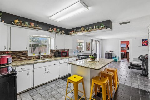 Casa en venta en Lakeland, Florida, 4 dormitorios, 134.62 m2 № 2157850 - foto 4