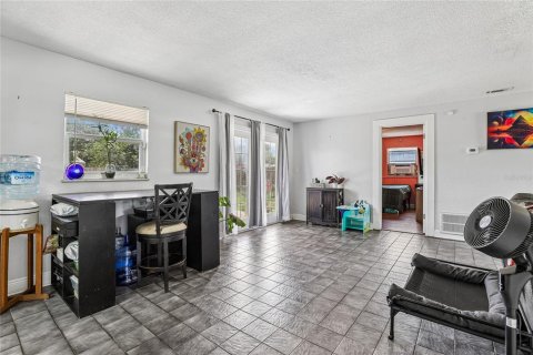 Casa en venta en Lakeland, Florida, 4 dormitorios, 134.62 m2 № 2157850 - foto 9