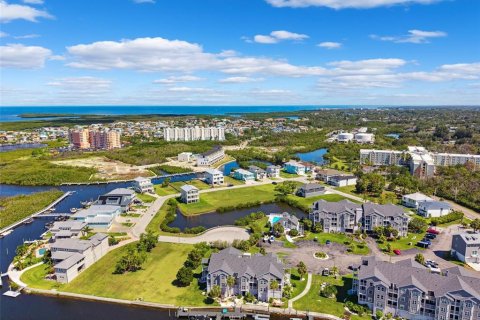 Condo in New Port Richey, Florida, 1 bedroom  № 1744970 - photo 22