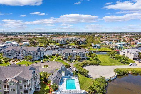 Condo in New Port Richey, Florida, 1 bedroom  № 1744970 - photo 28