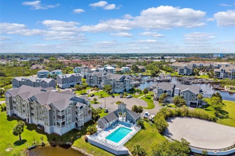 Condo in New Port Richey, Florida, 1 bedroom  № 1744970 - photo 27