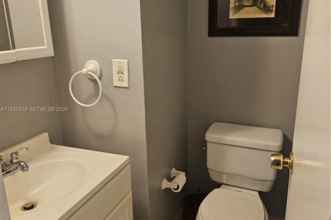 Copropriété à louer à Deerfield Beach, Floride: 1 chambre, 64.57 m2 № 2006688 - photo 4