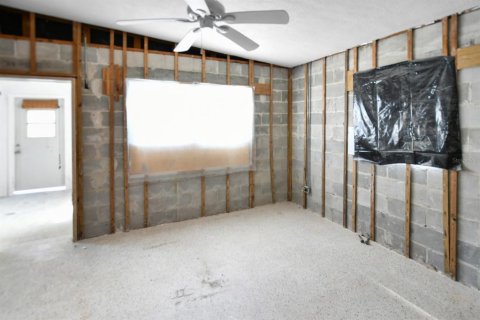 Immobilier commercial à vendre à Madeira Beach, Floride: 108.7 m2 № 1740292 - photo 27