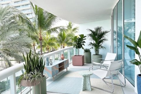 Condo in Miami Beach, Florida, 2 bedrooms  № 2053109 - photo 9