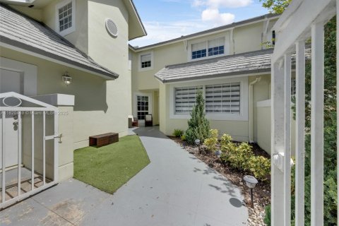 Villa ou maison à vendre à Doral, Floride: 3 chambres, 187.11 m2 № 1779766 - photo 3