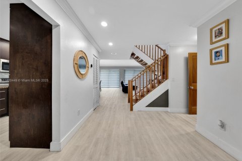 Villa ou maison à vendre à Doral, Floride: 3 chambres, 187.11 m2 № 1779766 - photo 5