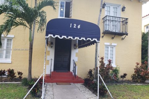 Condo in Coral Gables, Florida  № 2087857 - photo 10