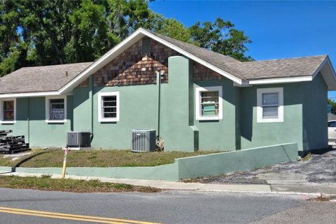 Propiedad comercial en venta en Plant City, Florida, 163.51 m2 № 1589800 - foto 4