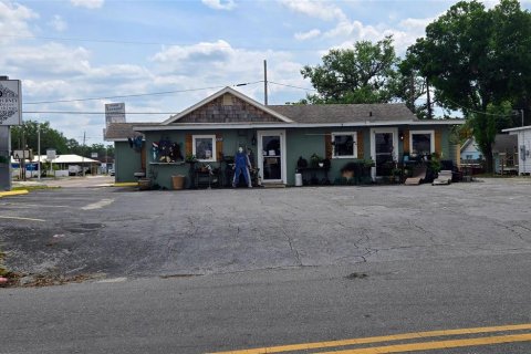 Propiedad comercial en venta en Plant City, Florida, 163.51 m2 № 1589800 - foto 2
