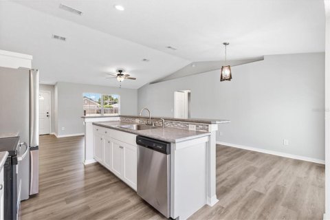 Villa ou maison à vendre à Summerfield, Floride: 3 chambres, 158.77 m2 № 2399537 - photo 16