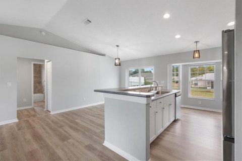 Villa ou maison à vendre à Summerfield, Floride: 3 chambres, 158.77 m2 № 2399537 - photo 13