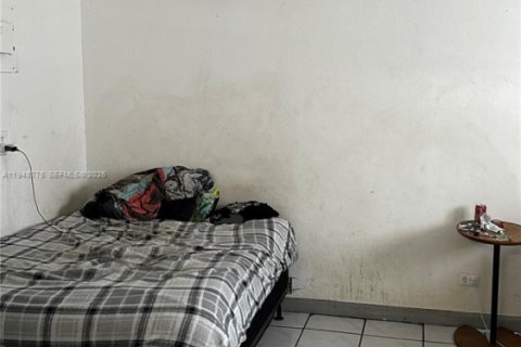 Villa ou maison à louer à Dania Beach, Floride: 3 chambres, 170.29 m2 № 2004657 - photo 8