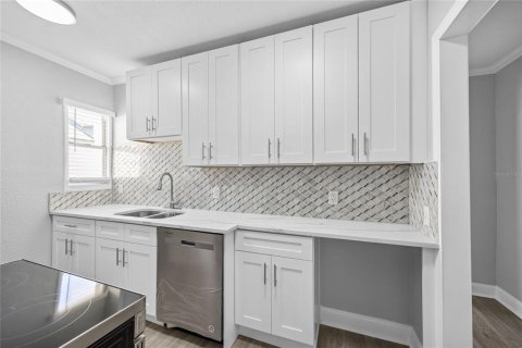 Apartamento en alquiler en Tampa, Florida, 1 dormitorio, 80.17 m2 № 1747175 - foto 13