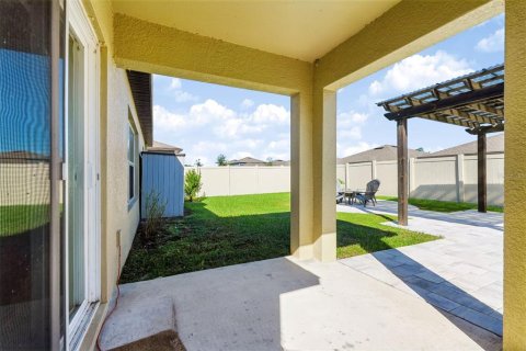 Villa ou maison à vendre à Zephyrhills, Floride: 4 chambres, 180.14 m2 № 2428832 - photo 24