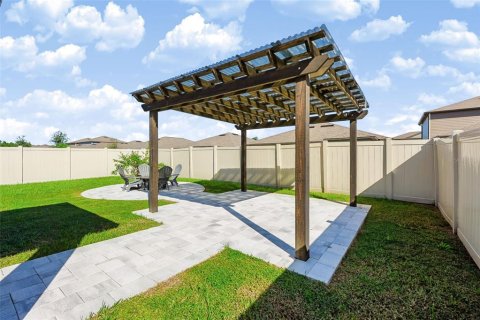 Villa ou maison à vendre à Zephyrhills, Floride: 4 chambres, 180.14 m2 № 2428832 - photo 25