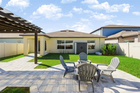 Villa ou maison à vendre à Zephyrhills, Floride: 4 chambres, 180.14 m2 № 2428832 - photo 26