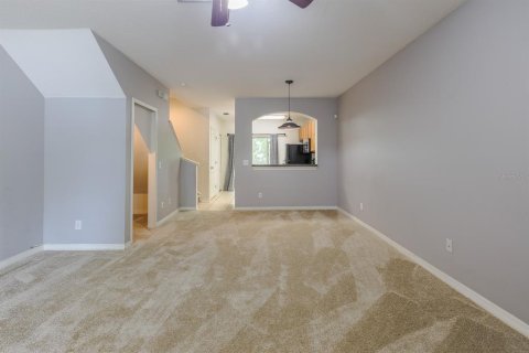 Touwnhouse à vendre à Odessa, Floride: 3 chambres, 124.21 m2 № 2095965 - photo 6