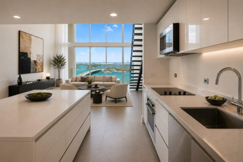 Copropriété à louer à Miami, Floride: 2 chambres, 167.41 m2 № 2393138 - photo 4