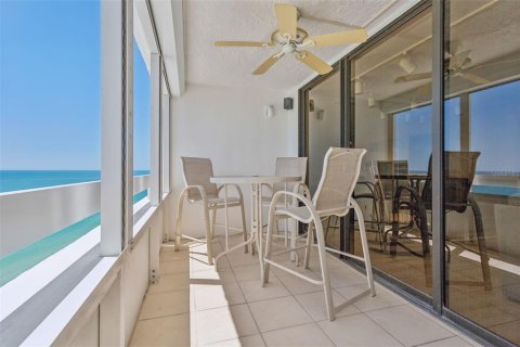 Condominio en venta en Redington Shores, Florida, 3 dormitorios, 166.2 m2 № 1544684 - foto 10