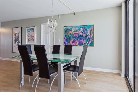 Condominio en venta en Redington Shores, Florida, 3 dormitorios, 166.2 m2 № 1544684 - foto 24