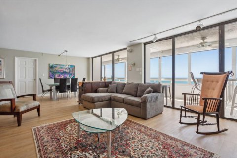 Condominio en venta en Redington Shores, Florida, 3 dormitorios, 166.2 m2 № 1544684 - foto 22