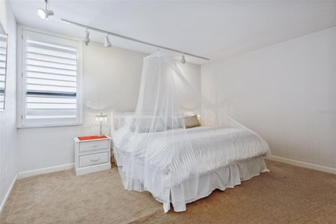 Condominio en venta en Redington Shores, Florida, 3 dormitorios, 166.2 m2 № 1544684 - foto 7