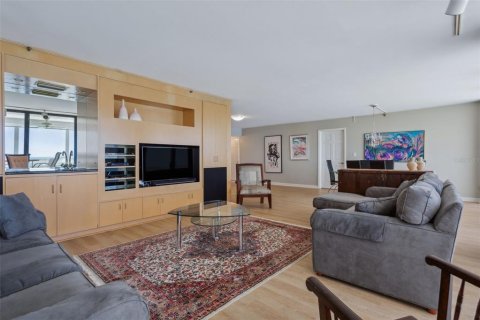 Condominio en venta en Redington Shores, Florida, 3 dormitorios, 166.2 m2 № 1544684 - foto 2