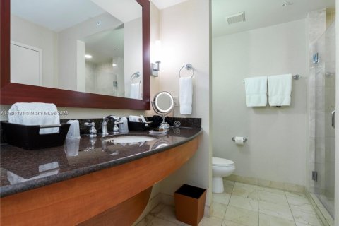 Condominio en venta en Sunny Isles Beach, Florida, 51.19 m2 № 1790683 - foto 12