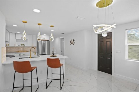 Casa en venta en New Port Richey, Florida, 3 dormitorios, 122.17 m2 № 2227340 - foto 7