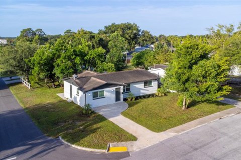 Casa en venta en New Port Richey, Florida, 3 dormitorios, 122.17 m2 № 2227340 - foto 25