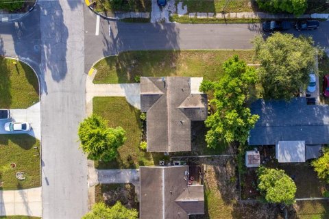 Casa en venta en New Port Richey, Florida, 3 dormitorios, 122.17 m2 № 2227340 - foto 29