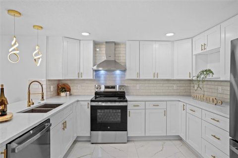 Casa en venta en New Port Richey, Florida, 3 dormitorios, 122.17 m2 № 2227340 - foto 9