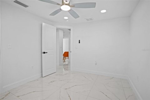 Casa en venta en New Port Richey, Florida, 3 dormitorios, 122.17 m2 № 2227340 - foto 16