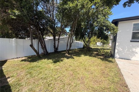 Casa en venta en New Port Richey, Florida, 3 dormitorios, 122.17 m2 № 2227340 - foto 22