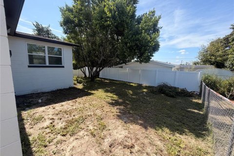 Casa en venta en New Port Richey, Florida, 3 dormitorios, 122.17 m2 № 2227340 - foto 23
