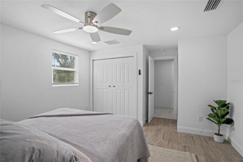 Casa en venta en New Port Richey, Florida, 3 dormitorios, 122.17 m2 № 2227340 - foto 13