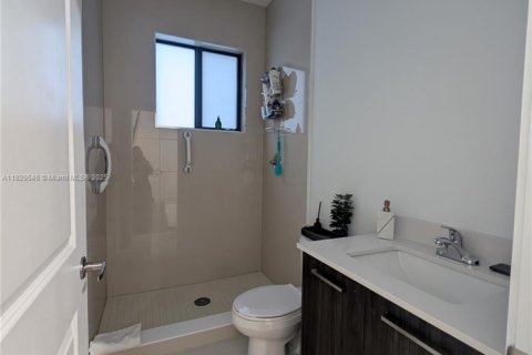 Touwnhouse à vendre à Miami, Floride: 3 chambres, 169.45 m2 № 1802770 - photo 28