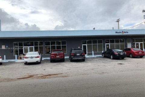 Immobilier commercial à Hollywood, Floride № 1182851